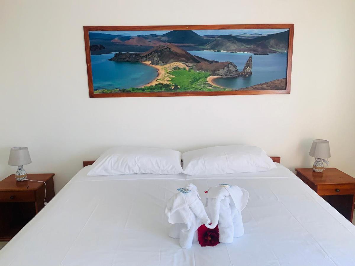 Hostal White House Galapagos Puerto Ayora  Εξωτερικό φωτογραφία