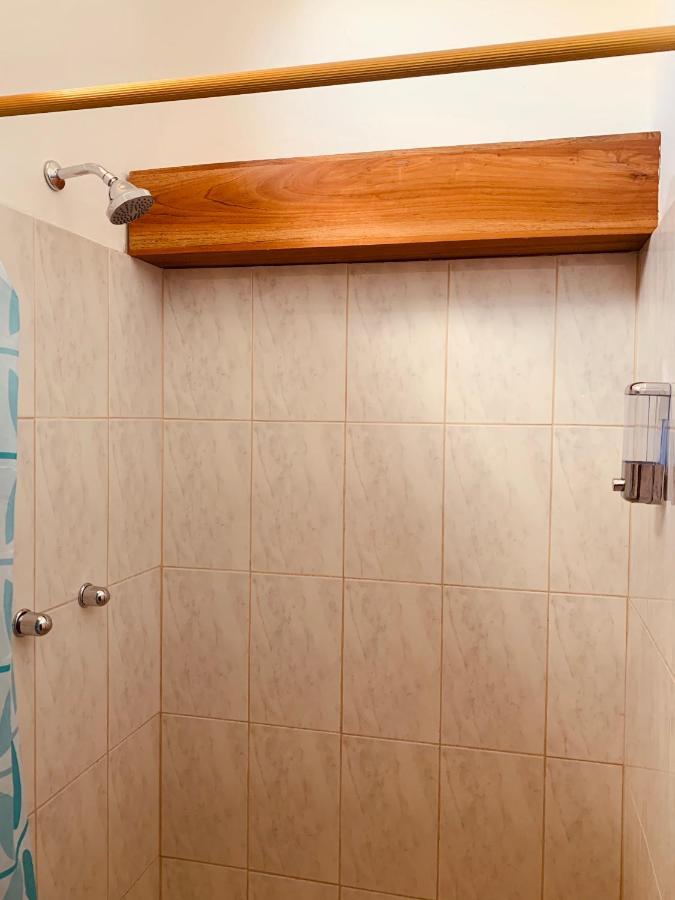 Hostal White House Galapagos Puerto Ayora  Εξωτερικό φωτογραφία