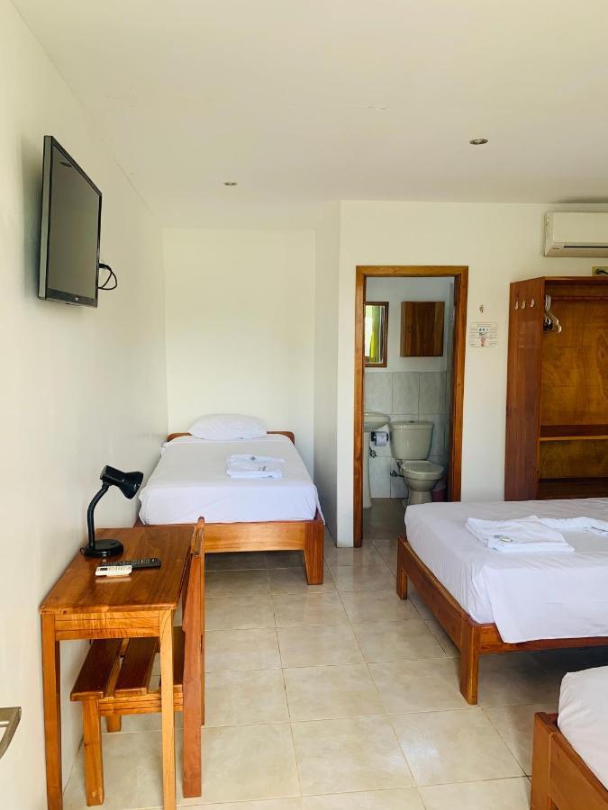 Hostal White House Galapagos Puerto Ayora  Εξωτερικό φωτογραφία